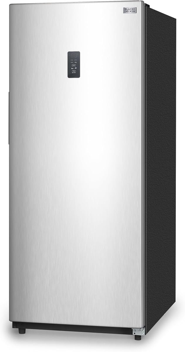 BLACK+DECKER 17 Cu. Ft. Convertible Freezer Refrigerator (BUC1700XS)