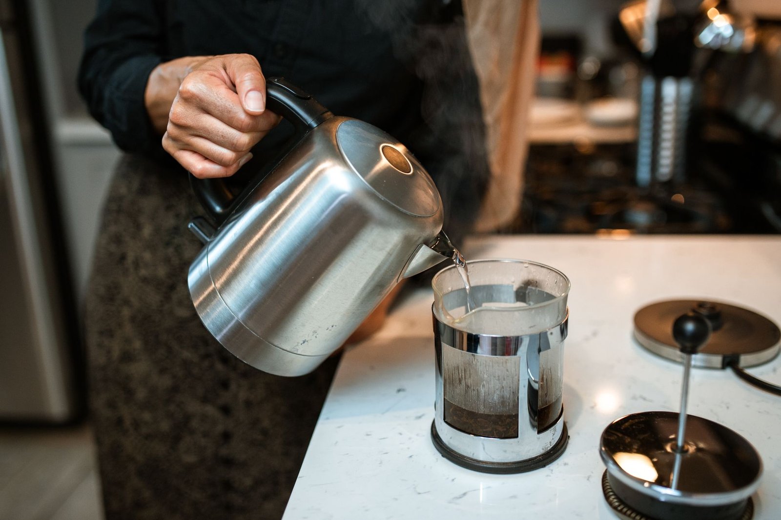 The Best Electric Kettle for a Dorm: A Practical Buyer’s Guide