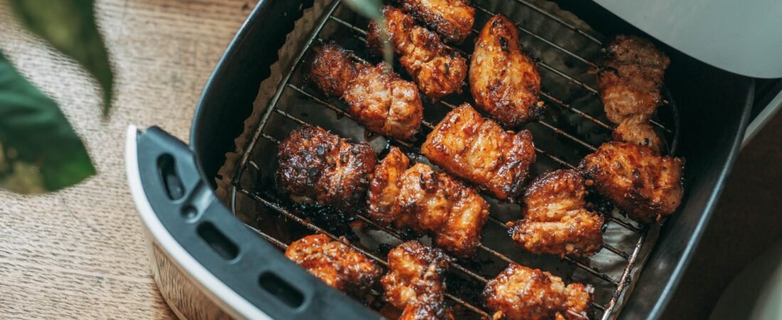 How to Choose an Air Fryer Basket for Your Oven: A Guide to Four Options